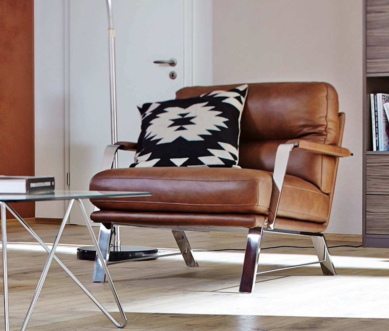 am-loungy-petit-fauteuil-cuir-accoudoirs « Blog de Seanroyale