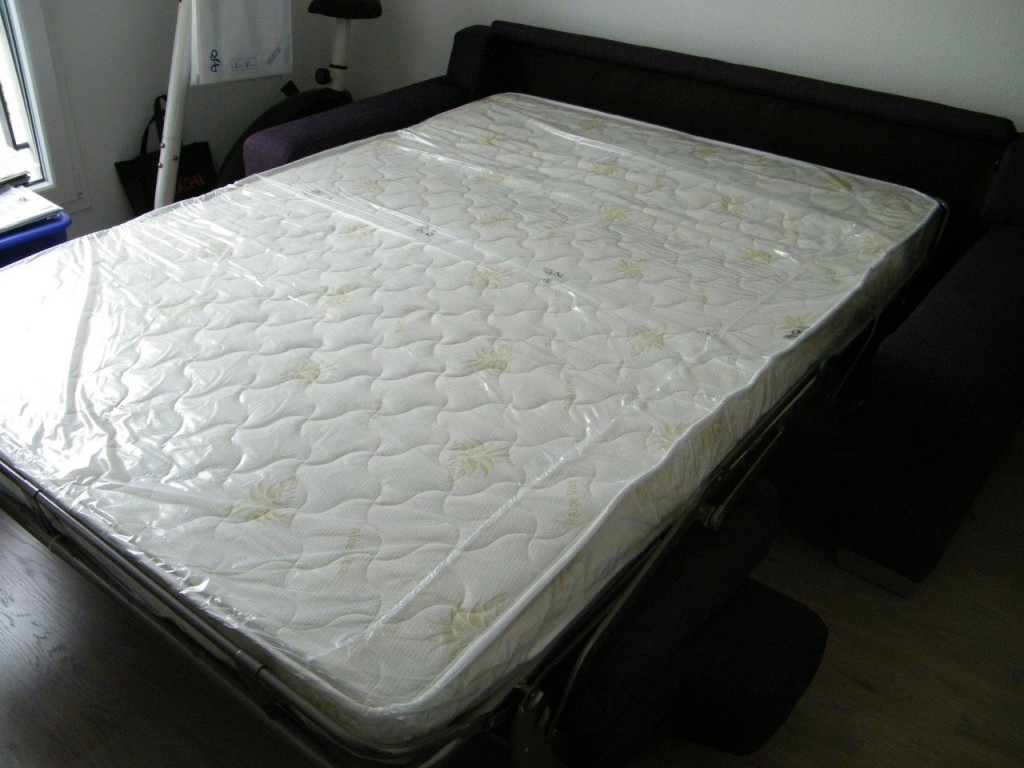 matelas-canape-convertible-2,5-places-neuilly-tissu-felix-purple-yutz