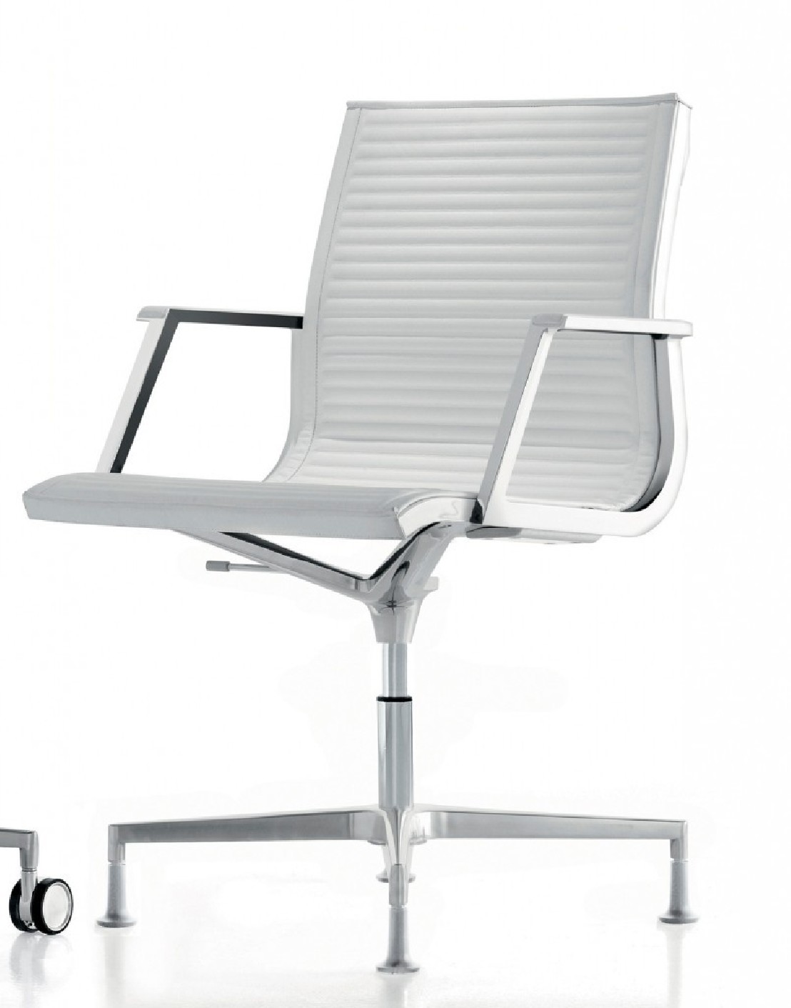 Fauteuil bureau NULITE pied fixe pivotant en cuir à accoudoirs