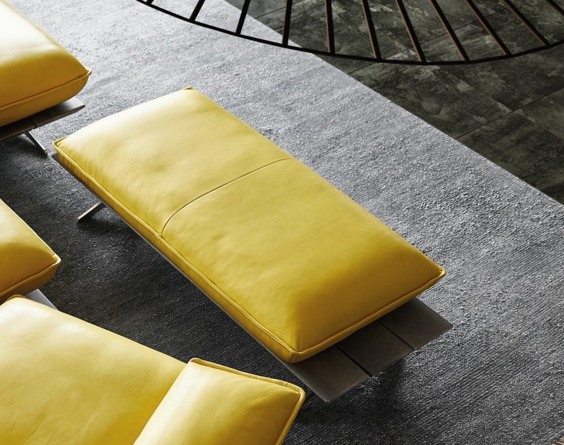 Pouf rectangle ultra design HYPEnMIAMI pivotant 120 cm SEANROYALE